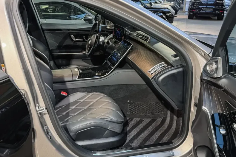 Mercedes-Benz S 580 (Clasa S) din 2025 cu 17.000 km - oferta MER178110 - foto 18