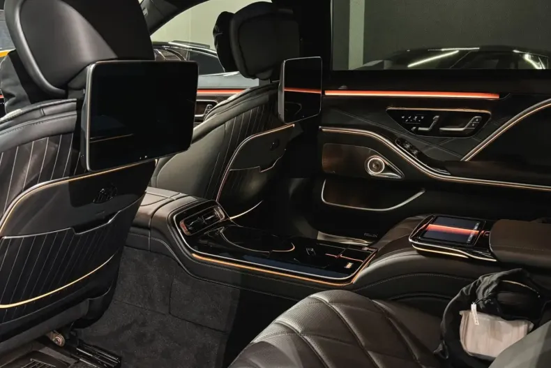 Mercedes-Benz S 580 (Clasa S) din 2025 cu 17.000 km - oferta MER178110 - foto 21