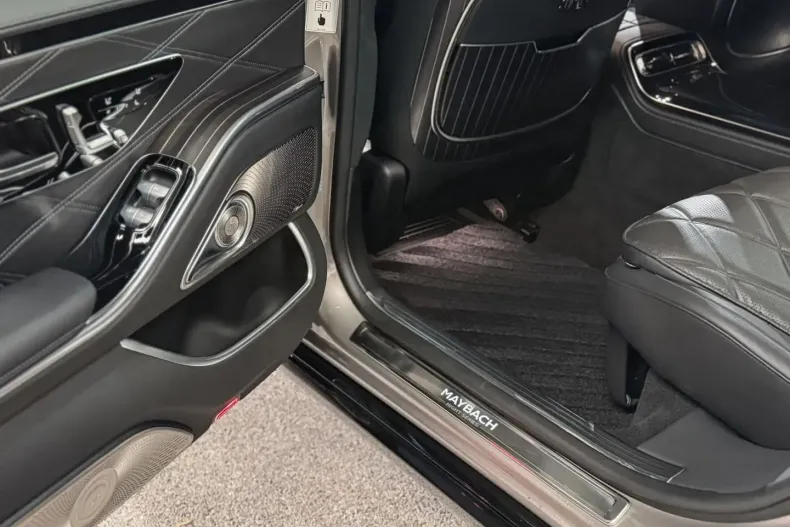 Mercedes-Benz S 580 (Clasa S) din 2025 cu 17.000 km - oferta MER178110 - foto 29