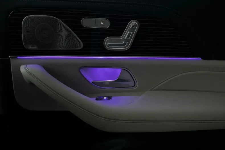 Mercedes-Benz GLE 450 din 2023 cu 20.163 km - oferta MER178117 - foto 24