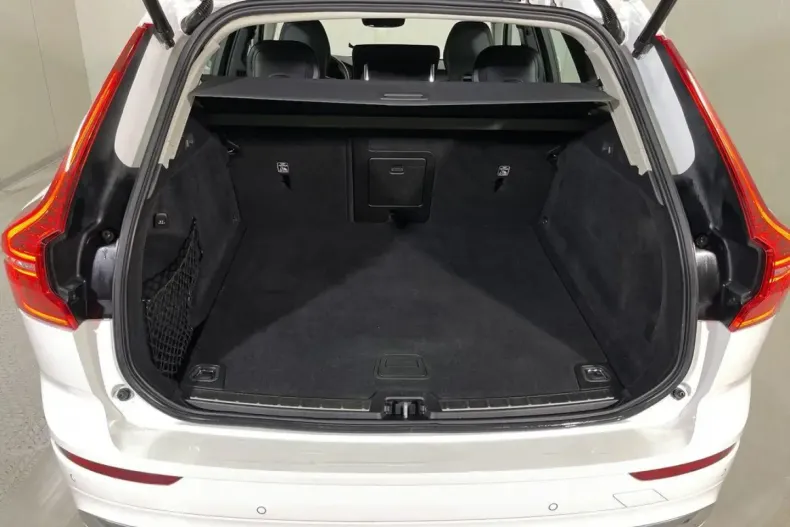 Volvo XC60 din 2022 cu 118.814 km - oferta VOL178124 - foto 13