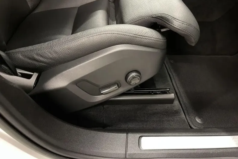 Volvo XC60 din 2022 cu 118.814 km - oferta VOL178124 - foto 21