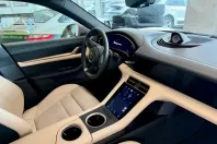 Porsche Taycan din 2023 cu 9.875 km - oferta POR178128 - foto 12