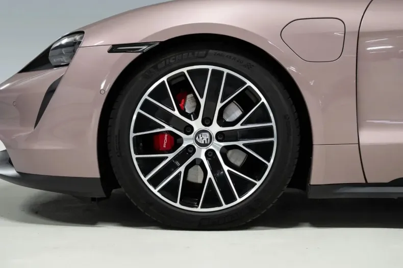 Porsche Taycan din 2022 cu 41.999 km - oferta POR178130 - foto 6