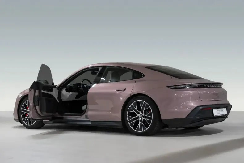 Porsche Taycan din 2022 cu 41.999 km - oferta POR178130 - foto 7