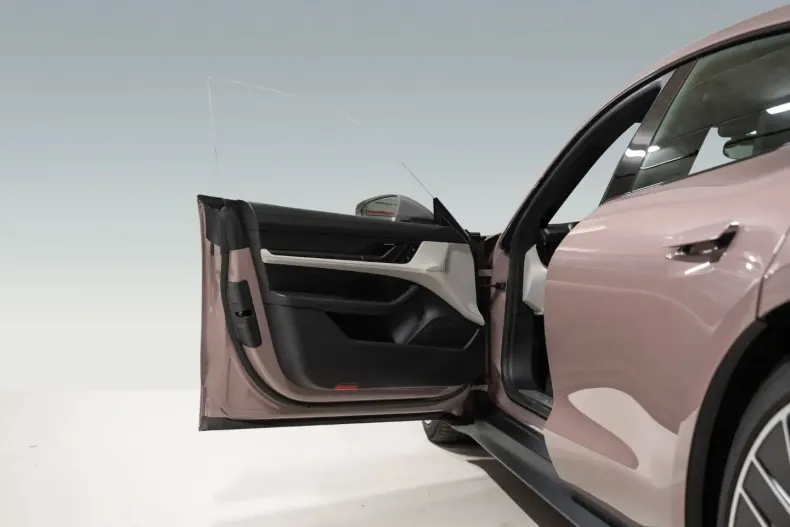 Porsche Taycan din 2022 cu 41.999 km - oferta POR178130 - foto 18