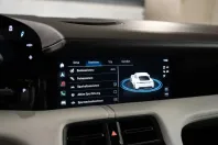 Porsche Taycan din 2022 cu 41.999 km - oferta POR178130 - foto 25