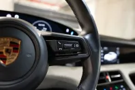 Porsche Taycan din 2022 cu 41.999 km - oferta POR178130 - foto 30
