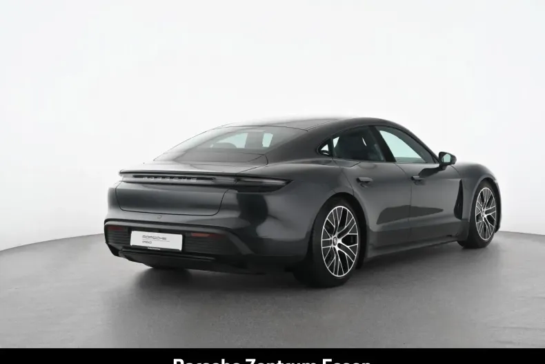 Porsche Taycan din 2022 cu 35.350 km - oferta POR178131 - foto 4