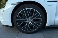 Porsche Taycan din 2021 cu 34.000 km - oferta POR178133 - foto 9