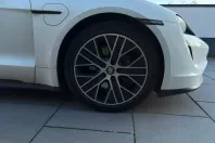 Porsche Taycan din 2021 cu 34.000 km - oferta POR178133 - foto 10