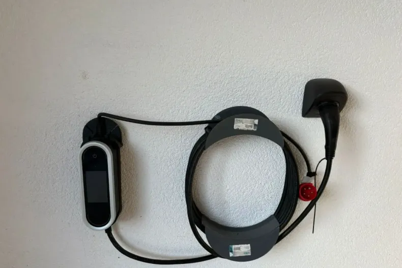 Porsche Taycan din 2021 cu 34.000 km - oferta POR178133 - foto 17