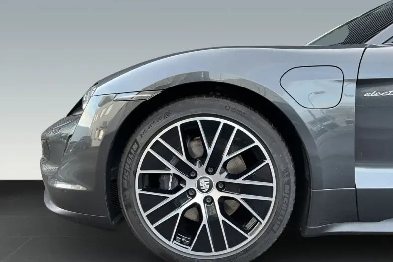 Porsche Taycan din 2022 cu 48.777 km - oferta POR178135 - foto 8