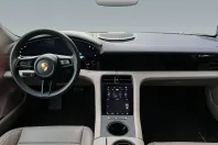 Porsche Taycan din 2022 cu 48.777 km - oferta POR178135 - foto 9