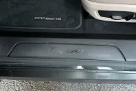 Porsche Taycan din 2022 cu 48.777 km - oferta POR178135 - foto 22