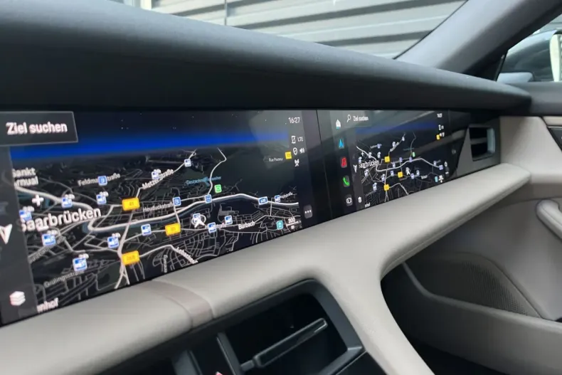 Porsche Taycan din 2022 cu 48.777 km - oferta POR178135 - foto 24