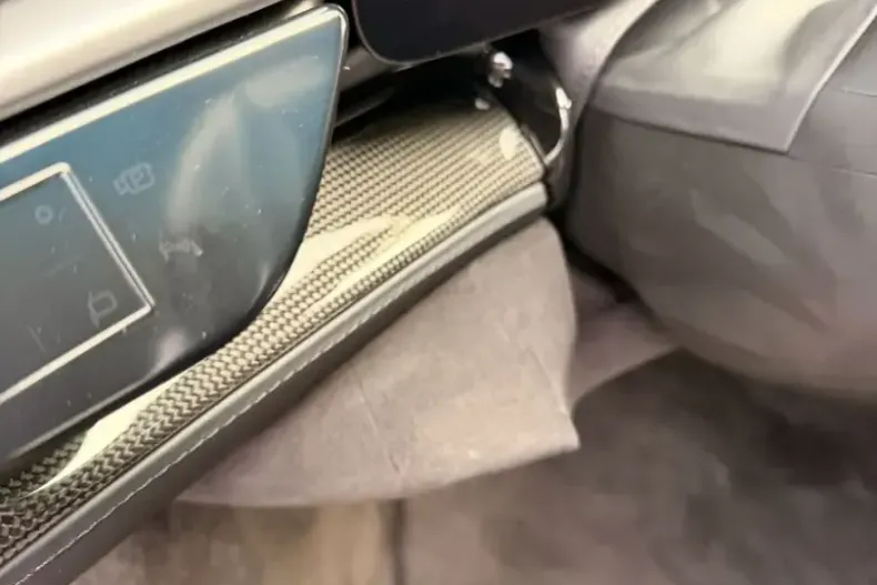 Ferrari SF90 din 2024 cu 6.000 km - oferta FER178136 - foto 16