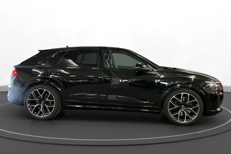 Audi RSQ8 din 2024 cu 7.170 km - oferta AUD178138 - foto 4