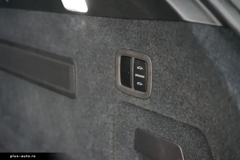 Porsche Cayenne din 2024 cu 34.200 km - oferta POR178140 - foto 19