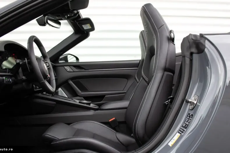 Porsche 992 din 2025 cu 3.010 km - oferta POR178141 - foto 27