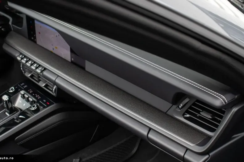 Porsche 992 din 2025 cu 3.010 km - oferta POR178141 - foto 43