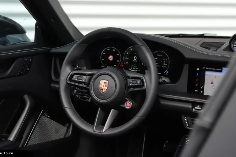 Porsche 992 din 2025 cu 3.010 km - oferta POR178141 - foto 44