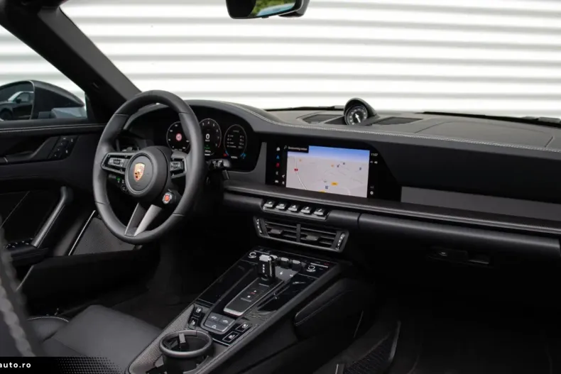 Porsche 992 din 2025 cu 3.010 km - oferta POR178141 - foto 45