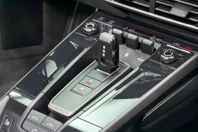 Porsche 992 din 2025 cu 18.500 km - oferta POR178143 - foto 16