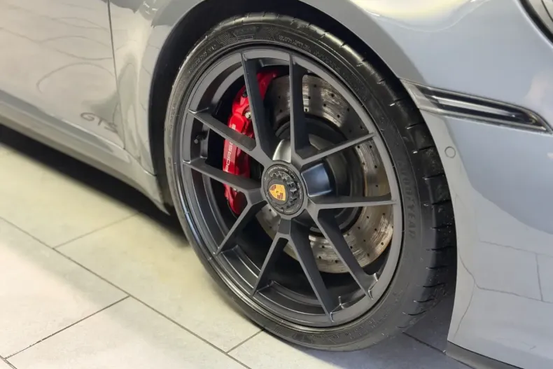 Porsche 992 din 2025 cu 18.500 km - oferta POR178143 - foto 28