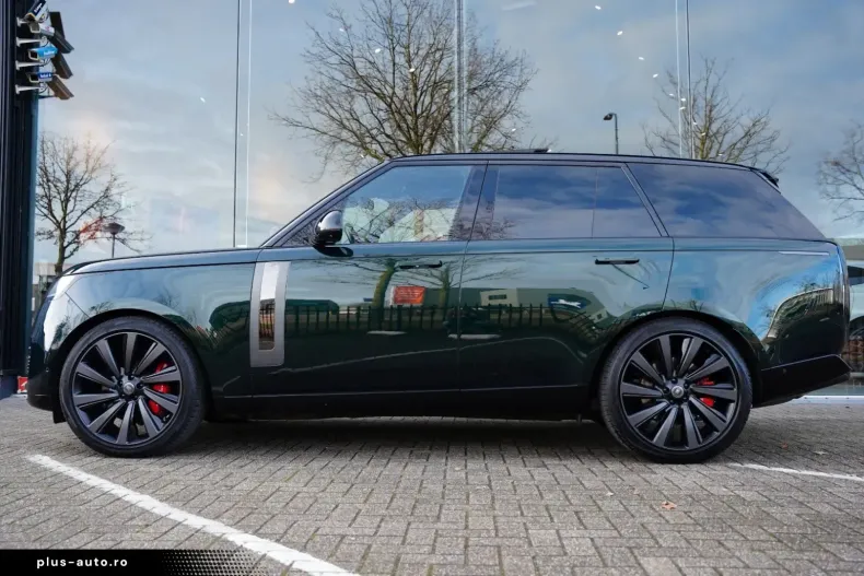 Land Rover Range Rover din 2024 cu 28.451 km - oferta LAN178144 - foto 2