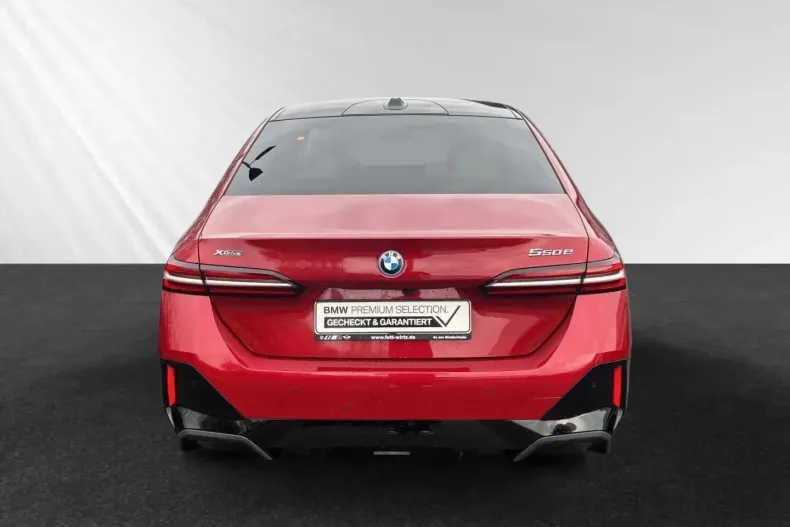 BMW 550 din 2025 cu 30.990 km - oferta BMW178145 - foto 4