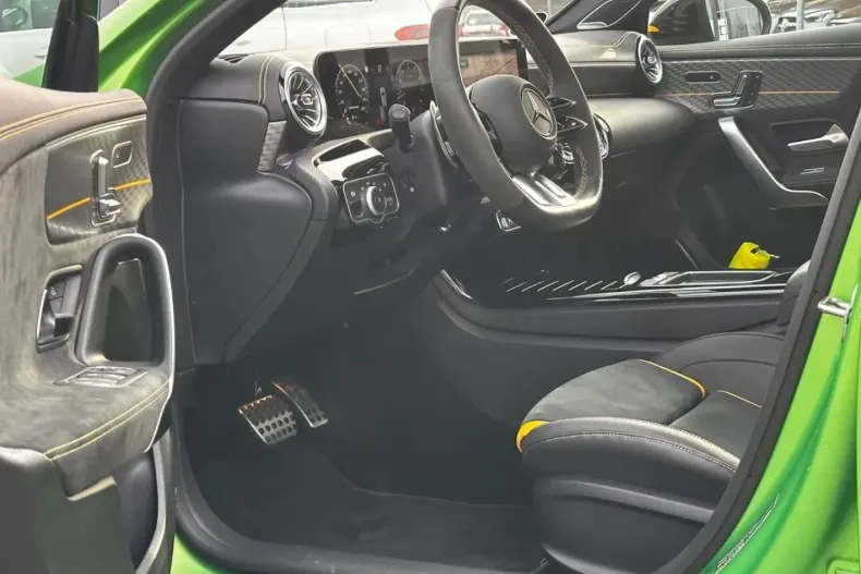 Mercedes-Benz A 45 AMG din 2024 cu 14.900 km - oferta MER178146 - foto 10