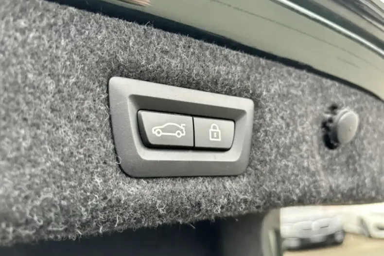 BMW M550 din 2022 cu 65.450 km - oferta BMW178154 - foto 18