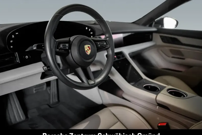 Porsche Taycan din 2022 cu 44.490 km - oferta POR178155 - foto 4