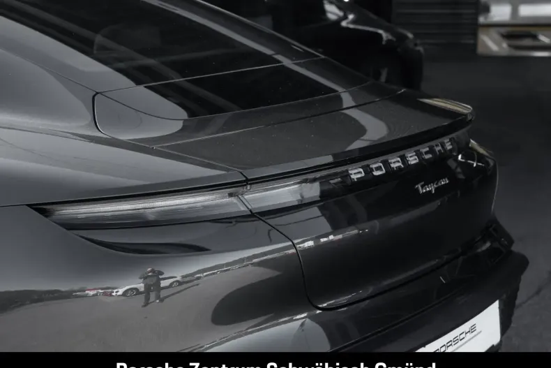Porsche Taycan din 2022 cu 44.490 km - oferta POR178155 - foto 14