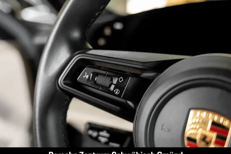 Porsche Taycan din 2022 cu 44.490 km - oferta POR178155 - foto 20