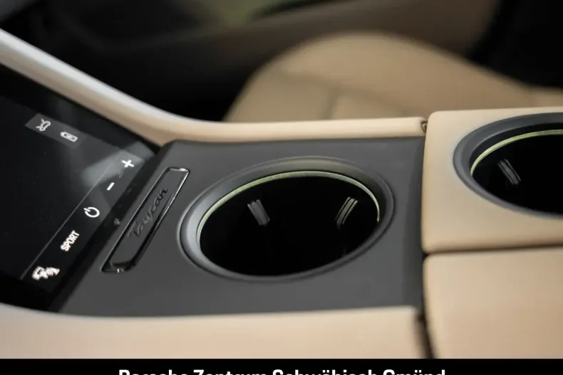 Porsche Taycan din 2022 cu 44.490 km - oferta POR178155 - foto 23