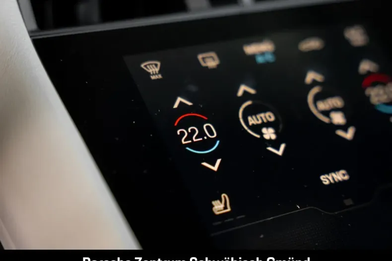 Porsche Taycan din 2022 cu 44.490 km - oferta POR178155 - foto 24