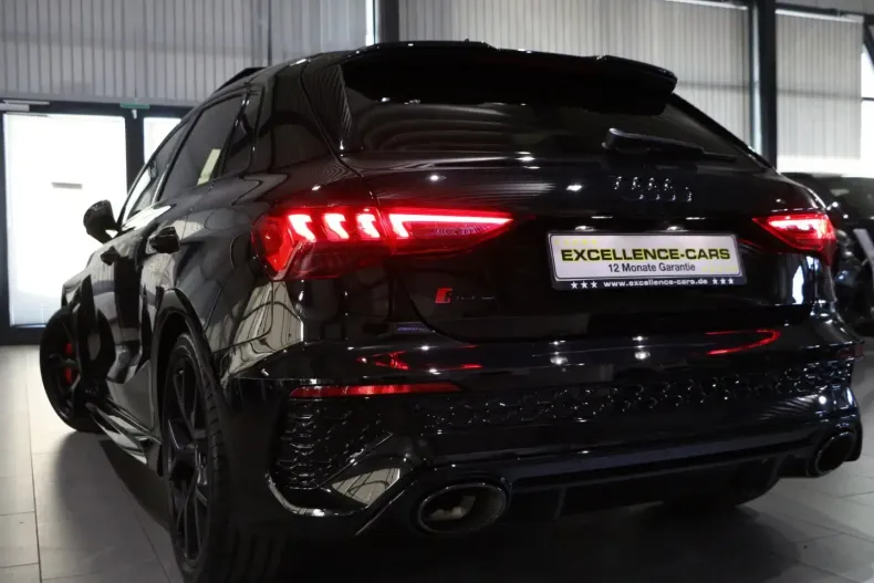 Audi RS3 din 2024 cu 9.000 km - oferta AUD178157 - foto 12