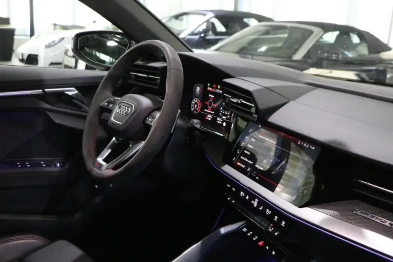 Audi RS3 din 2024 cu 9.000 km - oferta AUD178157 - foto 24