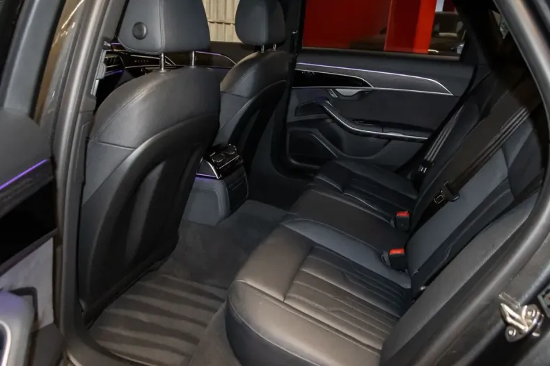 Audi A8 din 2023 cu 43.457 km - oferta AUD178167 - foto 9