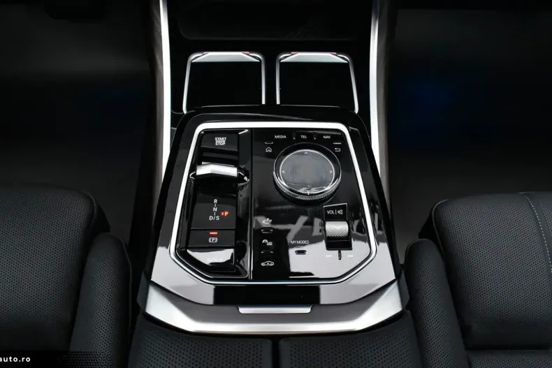 BMW 740 din 2025 cu 17.355 km - oferta BMW178168 - foto 15