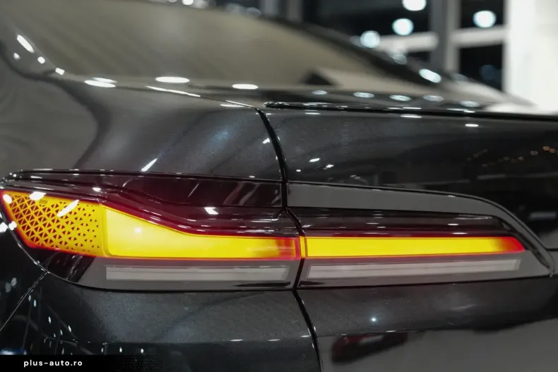 BMW 740 din 2024 cu 26.381 km - oferta BMW178169 - foto 8