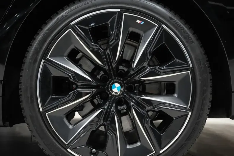 BMW 740 din 2024 cu 26.381 km - oferta BMW178169 - foto 9