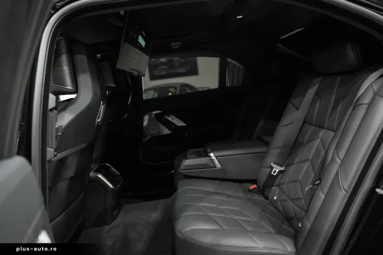 BMW 740 din 2024 cu 26.381 km - oferta BMW178169 - foto 11