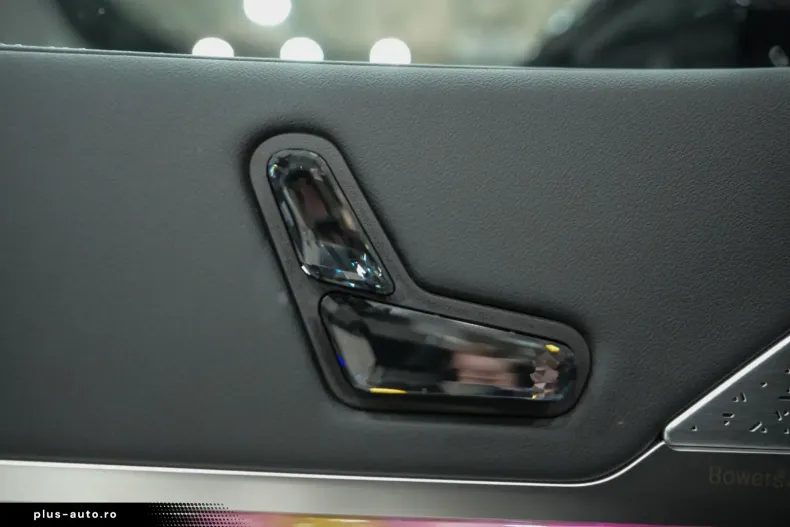BMW 740 din 2024 cu 26.381 km - oferta BMW178169 - foto 19