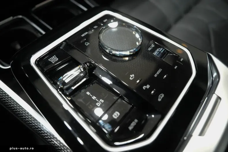 BMW 740 din 2024 cu 26.381 km - oferta BMW178169 - foto 24