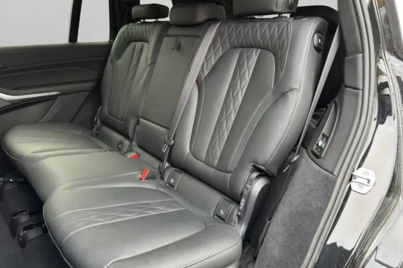 BMW X7 M60 din 2023 cu 44.801 km - oferta BMW178179 - foto 8