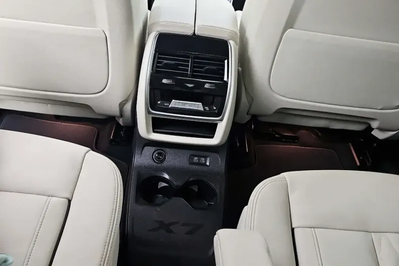 BMW X7 M60 din 2024 cu 6.884 km - oferta BMW178181 - foto 14