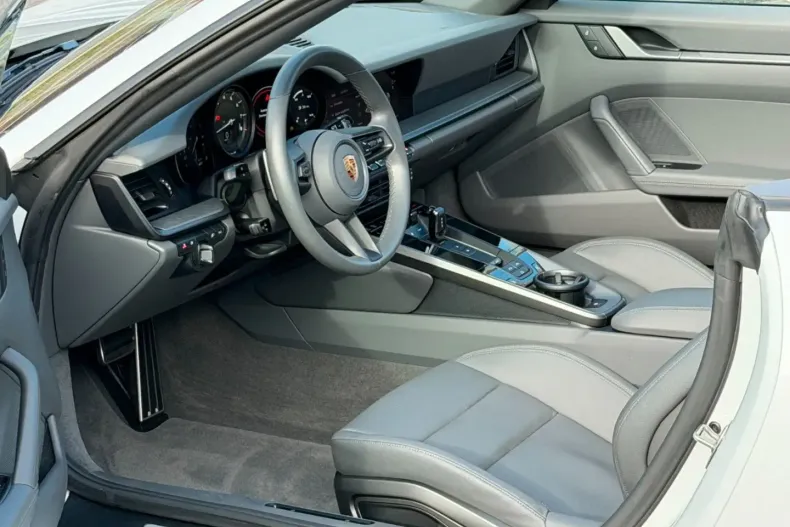 Porsche 911 din 2023 cu 67.900 km - oferta POR178183 - foto 21